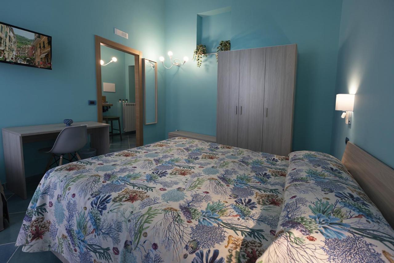 Casina Lambis Hotel Pozzuoli Exterior photo